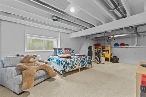 296 Annas Court Colchester VT 05446