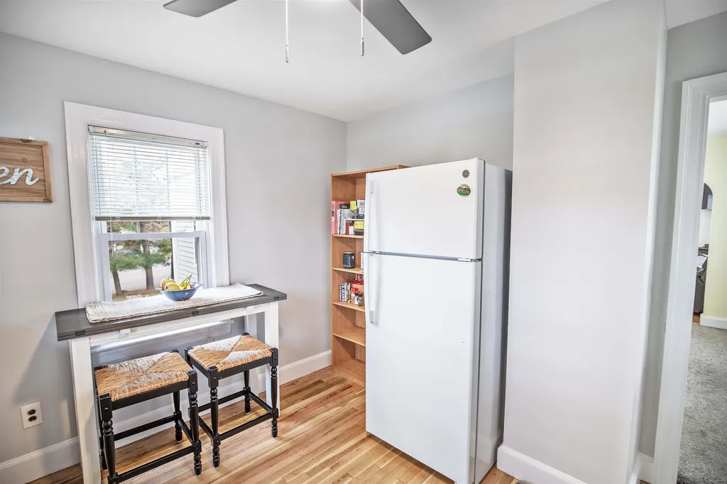 8 Benning Street Salem NH 03079