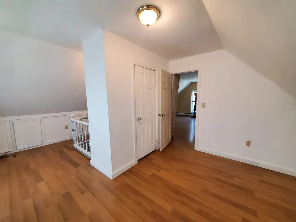 11 Mill Street Enfield NH 03748