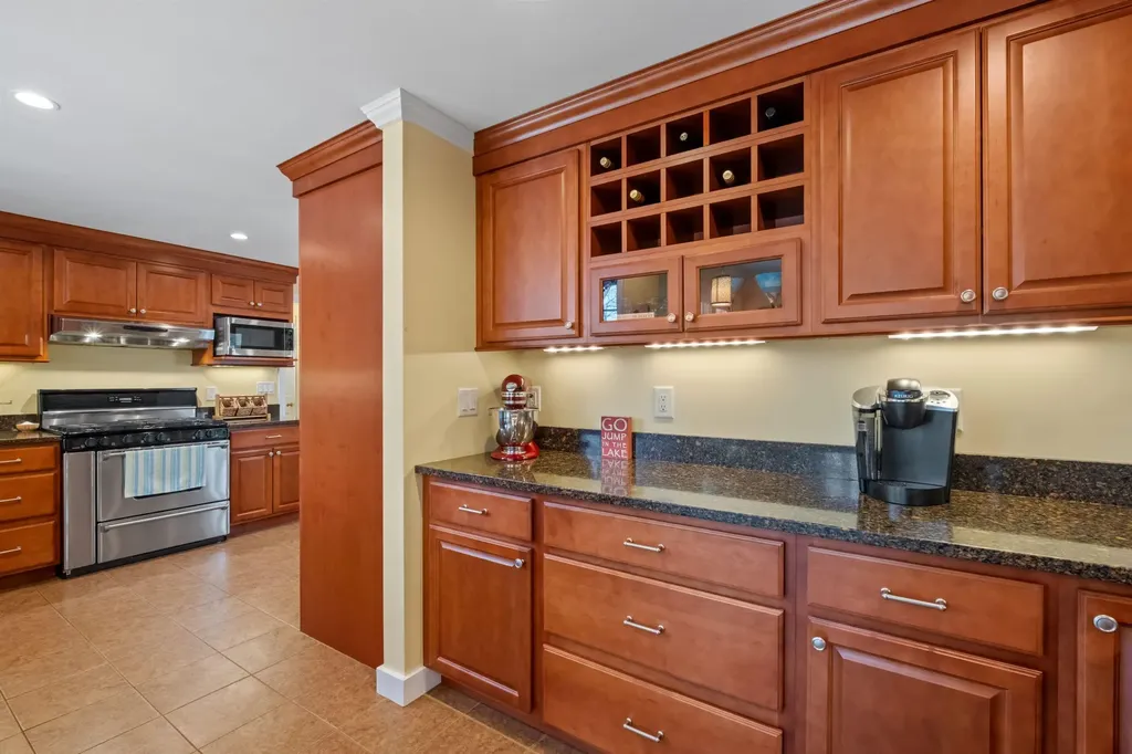 239 Holman Street Laconia NH 03246