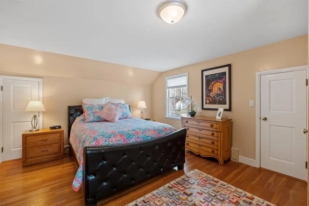 239 Holman Street Laconia NH 03246