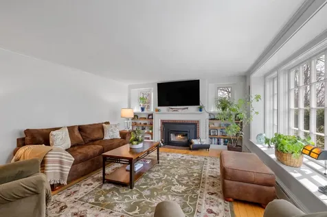 239 Holman Street Laconia NH 03246