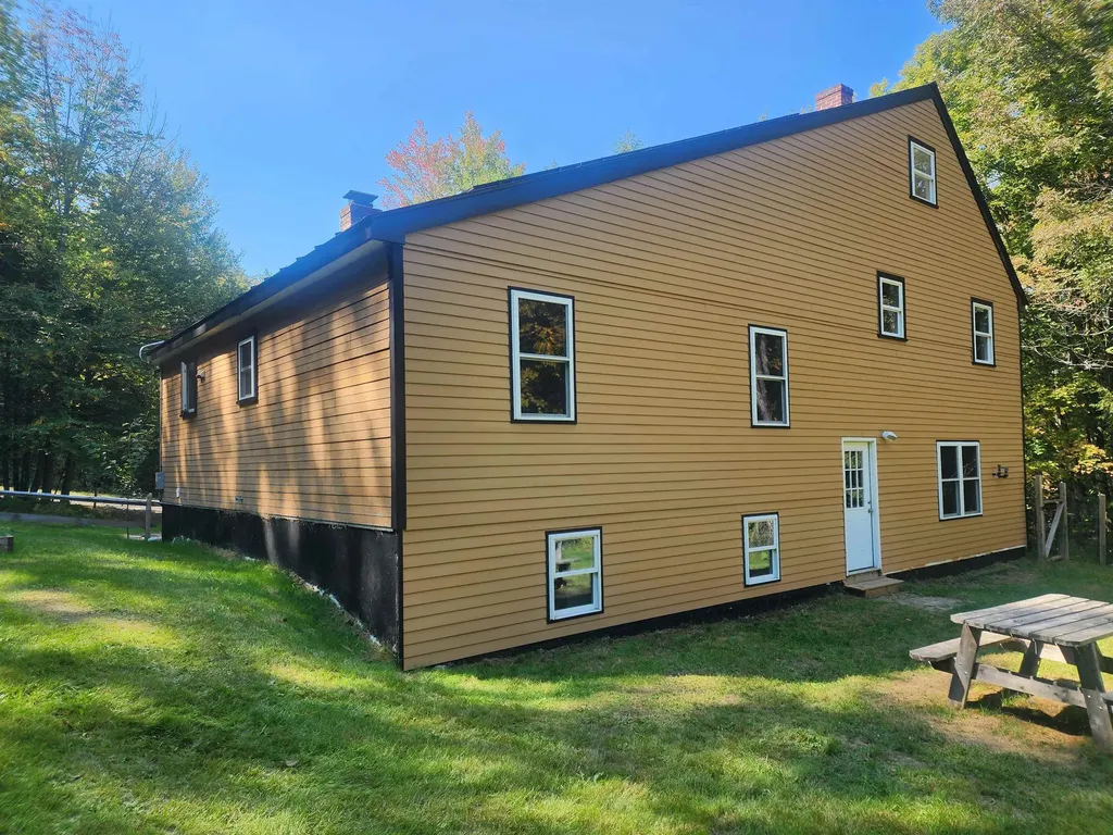 718 Methodist Hill Road Enfield NH 03748