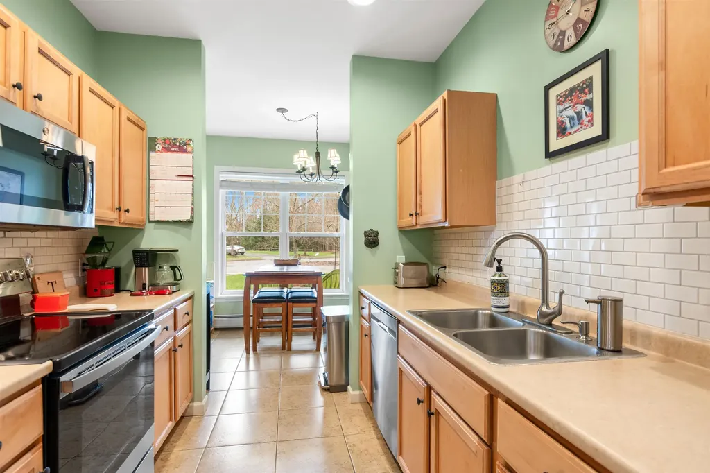 56 Marion Avenue Essex VT 05452