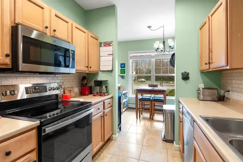 56 Marion Avenue Essex VT 05452