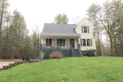 20 Sergeant Way Barrington NH 03825