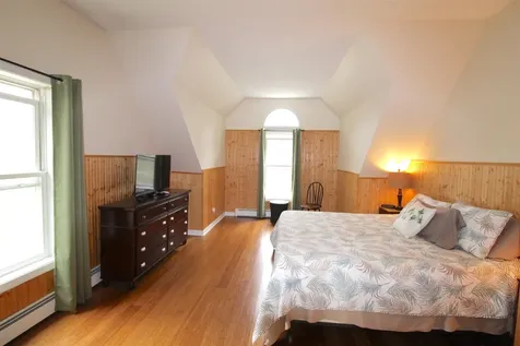 20 Sergeant Way Barrington NH 03825
