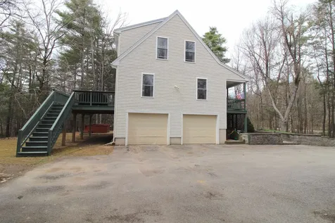 20 Sergeant Way Barrington NH 03825