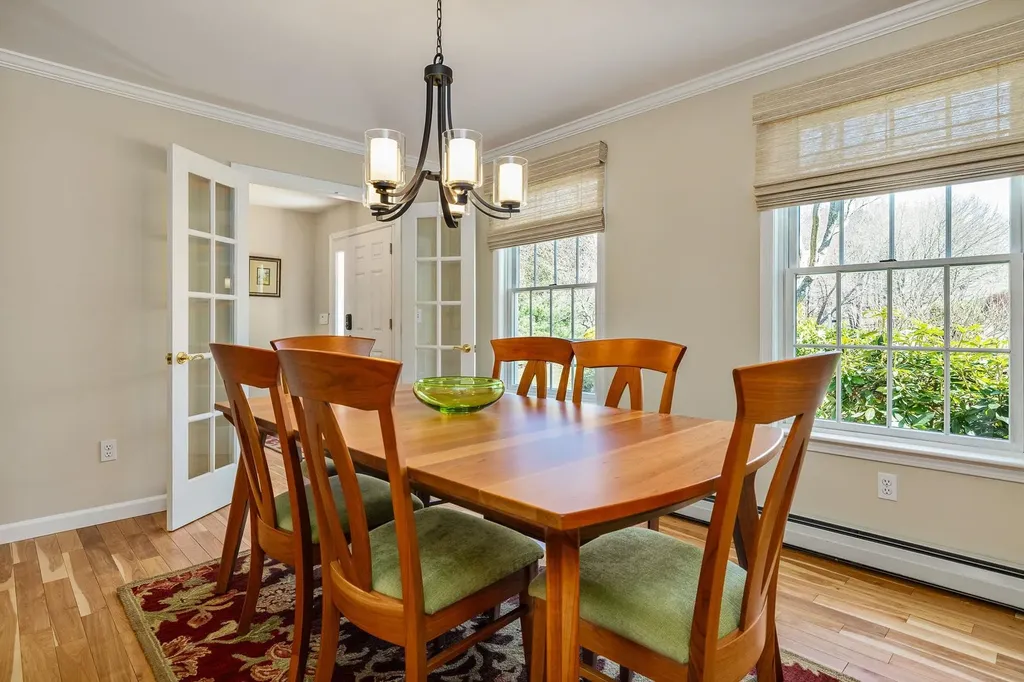 9 Gerrys Lane Dover NH 03820
