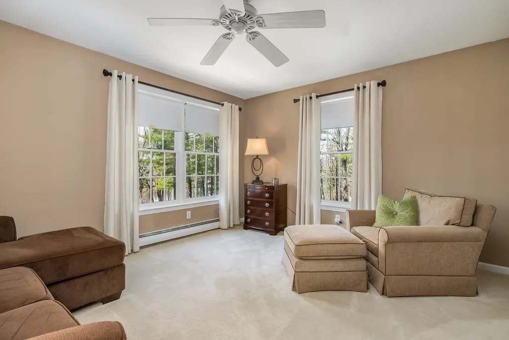 9 Gerrys Lane Dover NH 03820