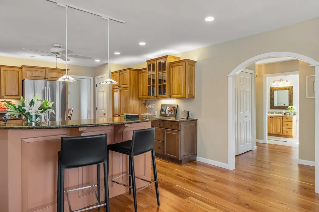 9 Gerrys Lane Dover NH 03820