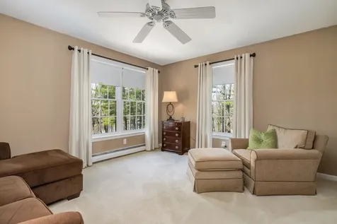 9 Gerrys Lane Dover NH 03820