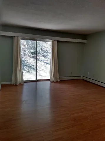 59 Brookside Drive Brattleboro VT 05301