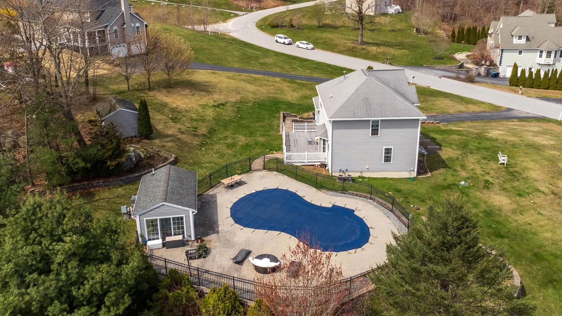 37 Longview Circle Pelham NH 03076