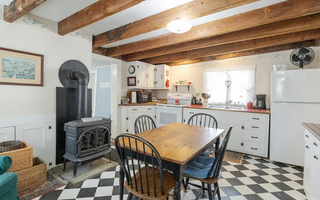 19 Mount Gilboa Road Westmoreland NH 03467