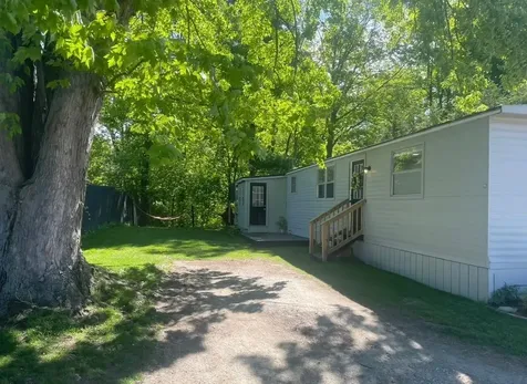 75 Rita Way Milton VT 05468