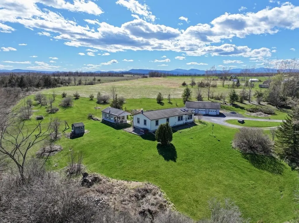 1367 Town Line Road Bridport VT 05734