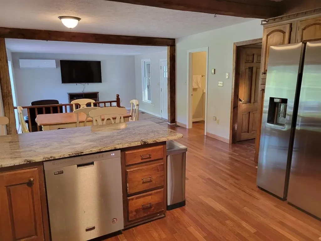 84 Giles Road East Kingston NH 03827