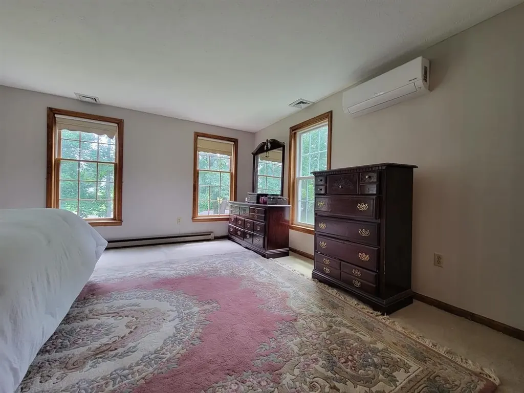 84 Giles Road East Kingston NH 03827