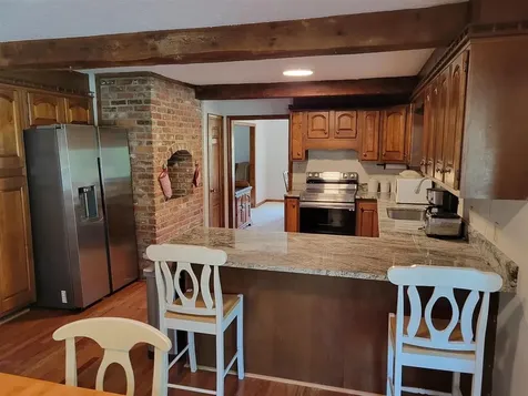 84 Giles Road East Kingston NH 03827