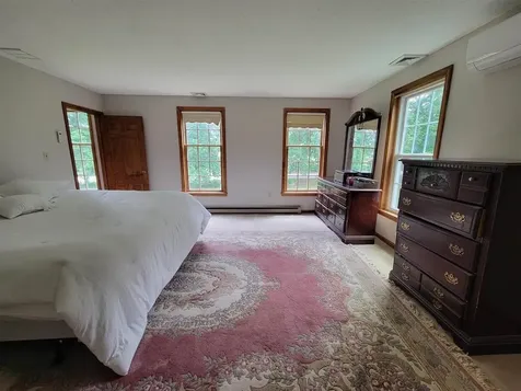 84 Giles Road East Kingston NH 03827