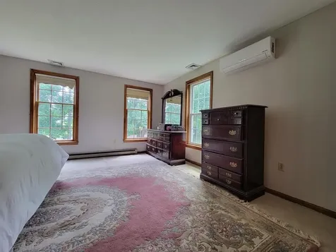 84 Giles Road East Kingston NH 03827