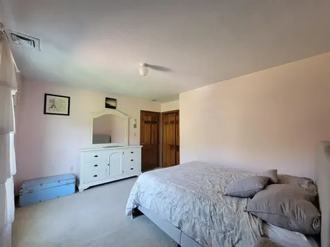 84 Giles Road East Kingston NH 03827