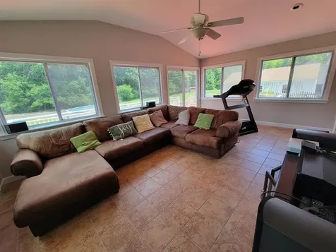 84 Giles Road East Kingston NH 03827