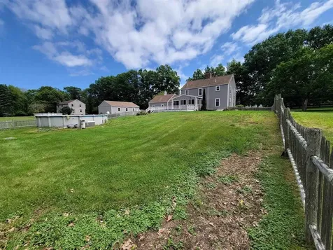 84 Giles Road East Kingston NH 03827
