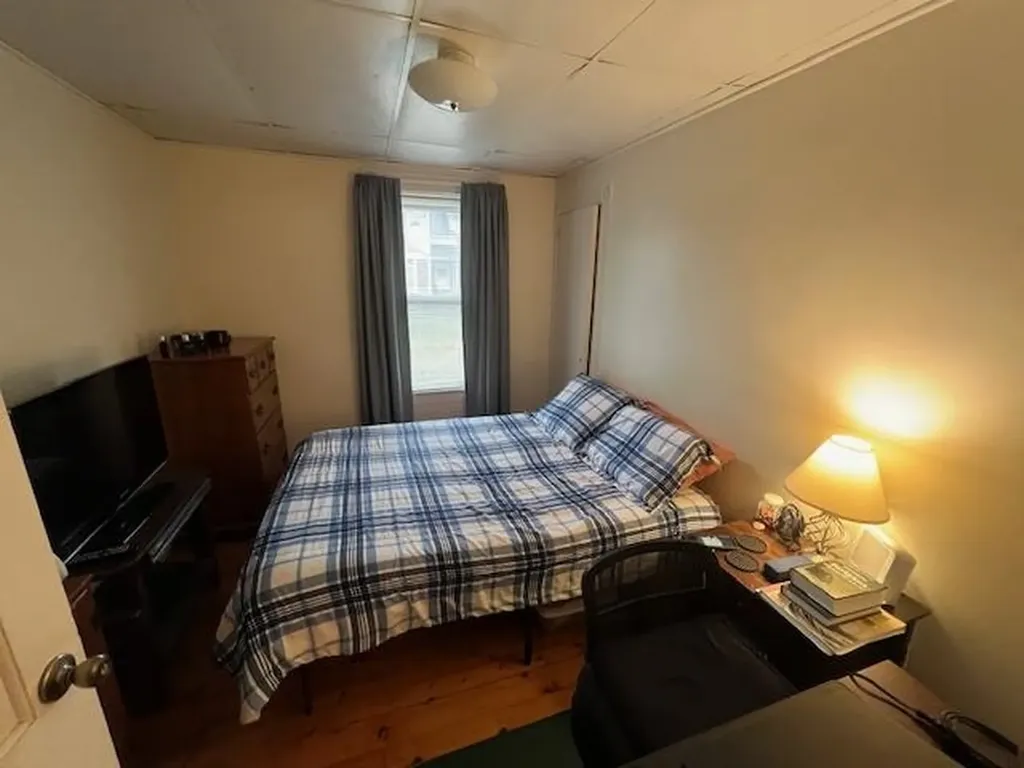 76 Elm Street Hardwick VT 05843