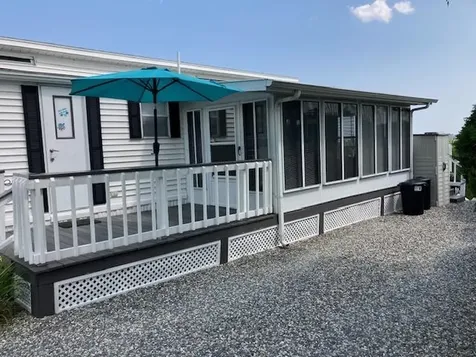 308 Route 286 Seabrook NH 03874