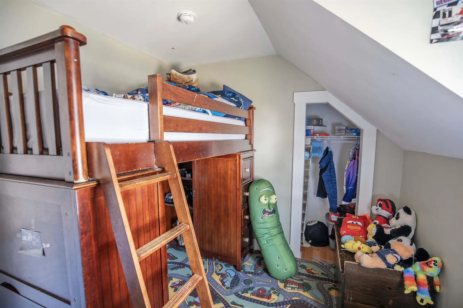 28 Butler Street Hillsborough NH 03244