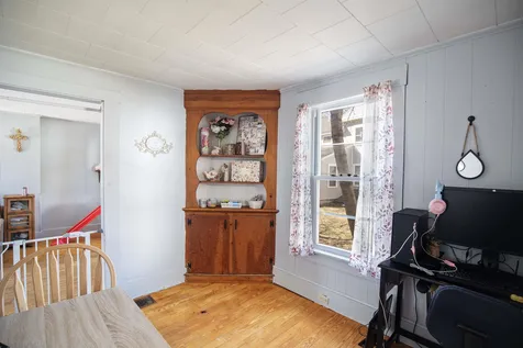 28 Butler Street Hillsborough NH 03244