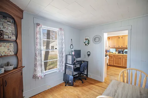 28 Butler Street Hillsborough NH 03244