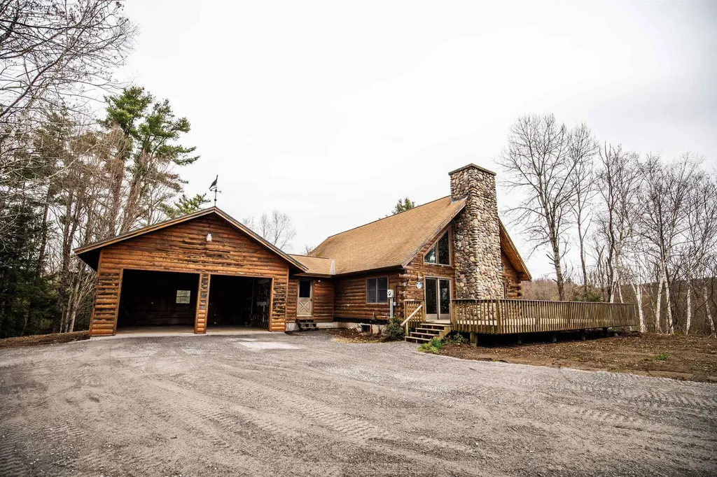 65 Old Stage Road Langdon NH 03602