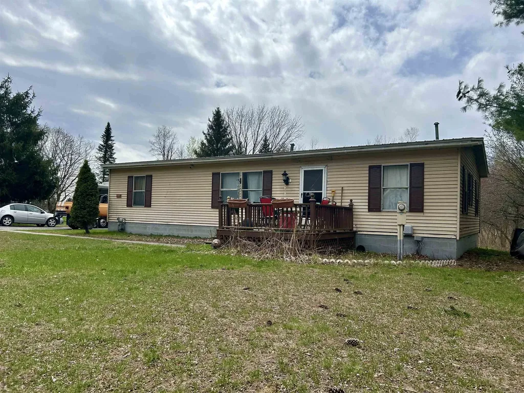 102 Street Albans Road Swanton VT 05488