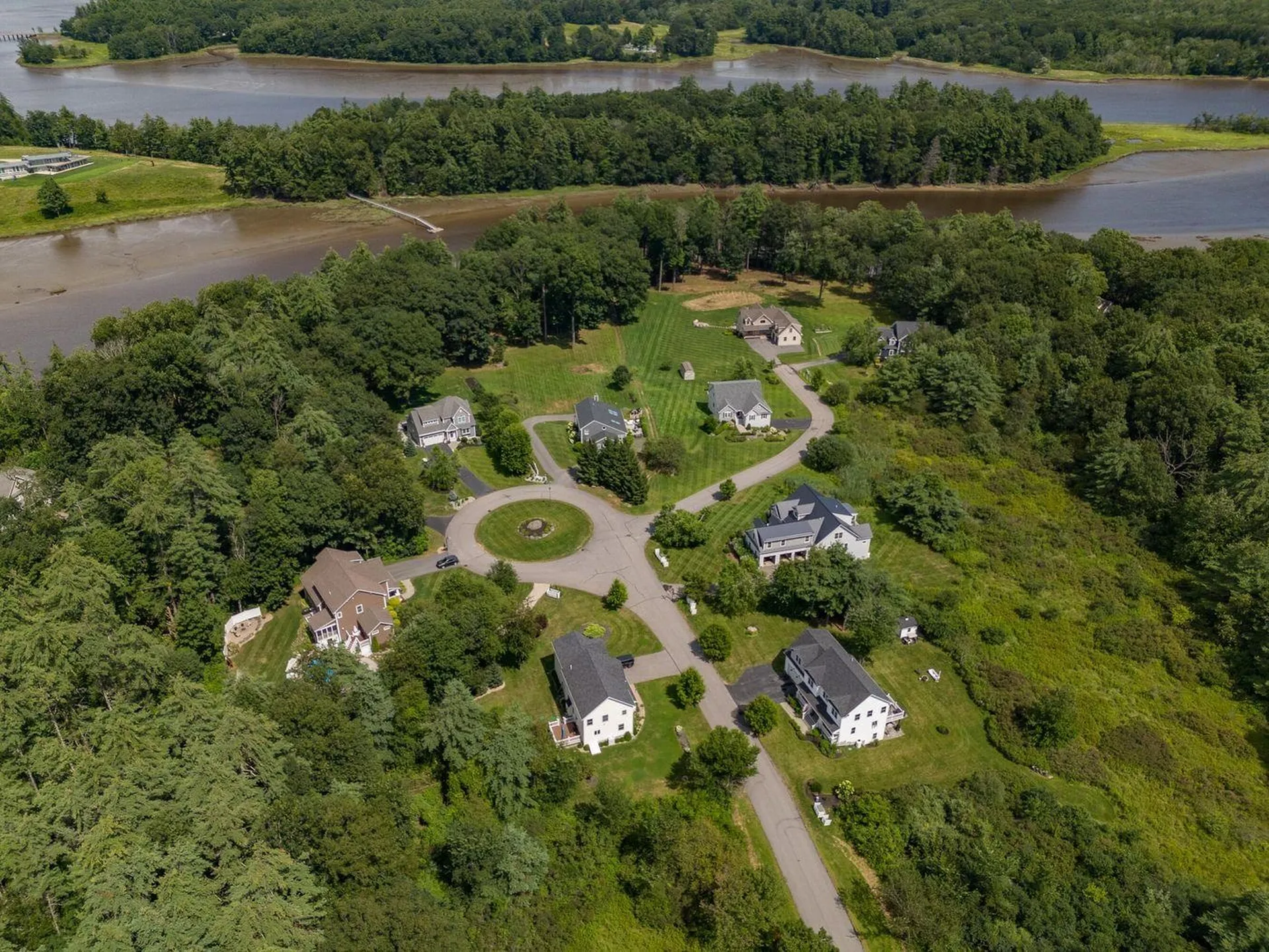 17 Schooner Drive Dover NH 03820