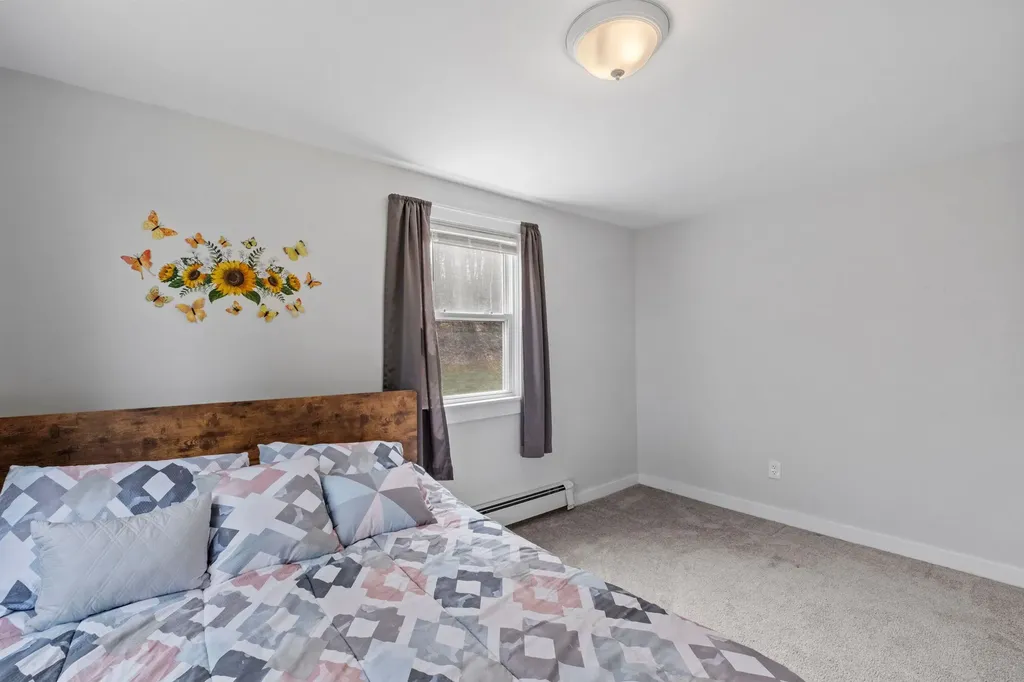 22 High Street Belmont NH 03220