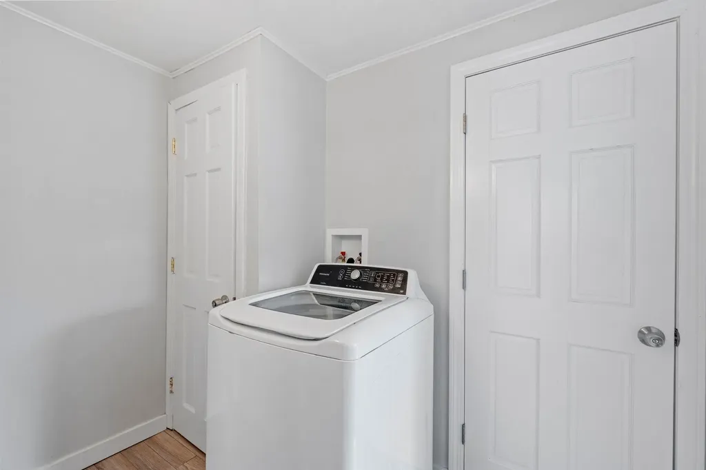 22 High Street Belmont NH 03220