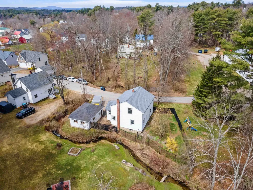 22 High Street Belmont NH 03220