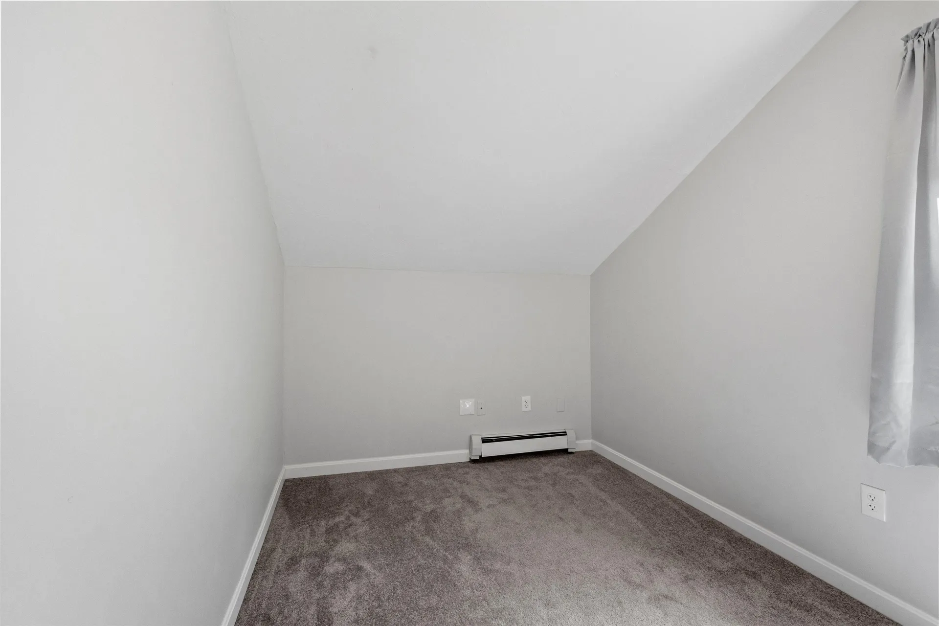 22 High Street Belmont NH 03220