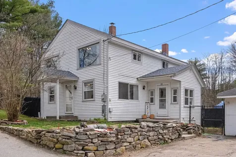 22 High Street Belmont NH 03220