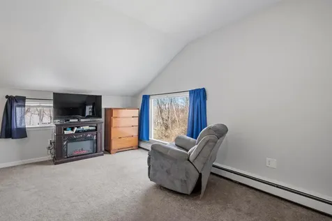 22 High Street Belmont NH 03220