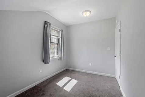 22 High Street Belmont NH 03220