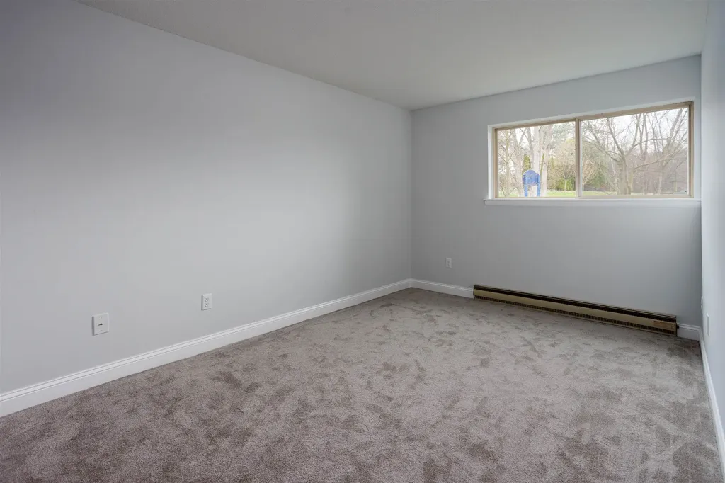 92 Quarry Hill Road South Burlington VT 05403