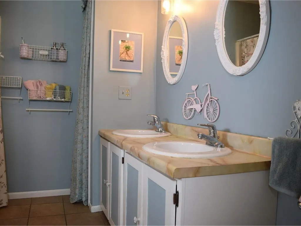 502 Galvin Hill Road Colchester VT 05446