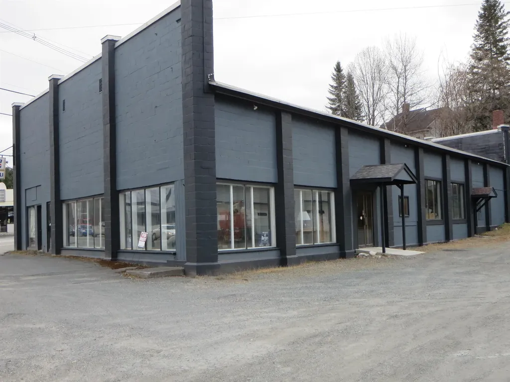 580 Portland Street St. Johnsbury VT 05819
