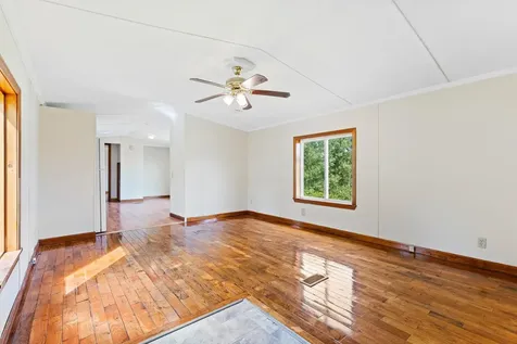 25 Thetford Lane Royalton VT 05032