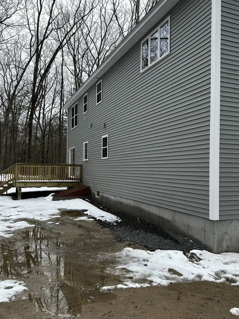 7 Anderson Drive Salem NH 03079