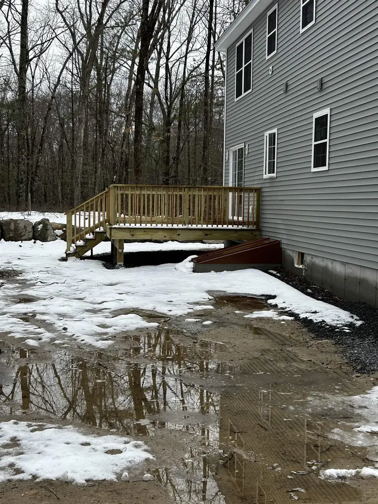 7 Anderson Drive Salem NH 03079